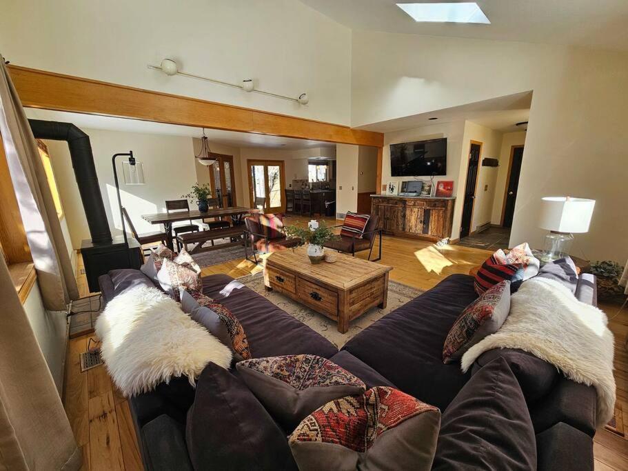 Private And Updated Breck Home With Hot Tub بريكنريدج المظهر الخارجي الصورة