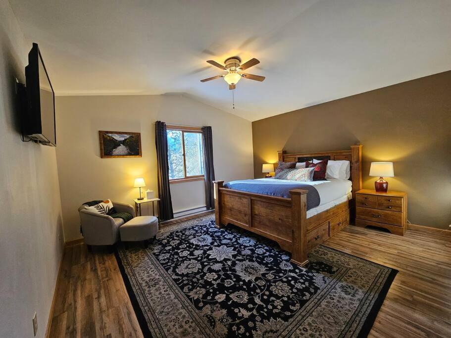 Private And Updated Breck Home With Hot Tub بريكنريدج المظهر الخارجي الصورة