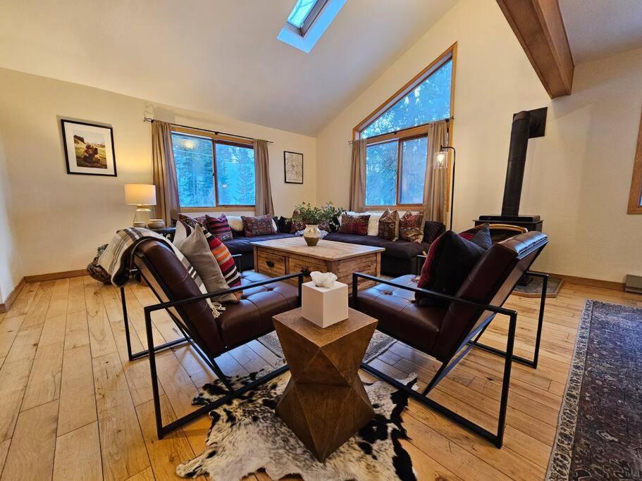 Private And Updated Breck Home With Hot Tub بريكنريدج المظهر الخارجي الصورة